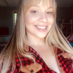 Meet your Posher, Aline